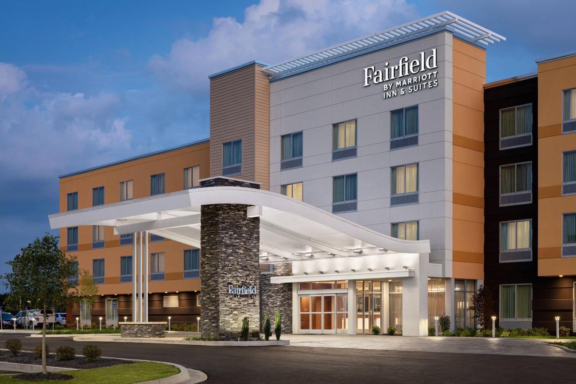 Fairfield By Marriott Inn & Suites Portland Нюбърг Екстериор снимка